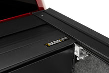 Load image into Gallery viewer, Retrax 15-18 F-150 Super Crew &amp; Super Cab 5.5ft Bed RetraxONE XR