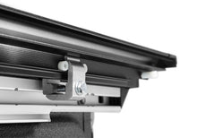 Load image into Gallery viewer, Retrax 19-22 Ram 1500 5.7ft Bed w/RAMBOX RetraxPRO XR