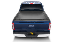 Load image into Gallery viewer, Retrax 15-18 F-150 Super Crew &amp; Super Cab 5.5ft Bed RetraxPRO XR